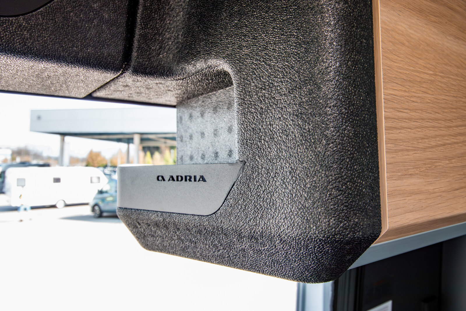 Detalle del material EPP en el interior de un Adria Twin